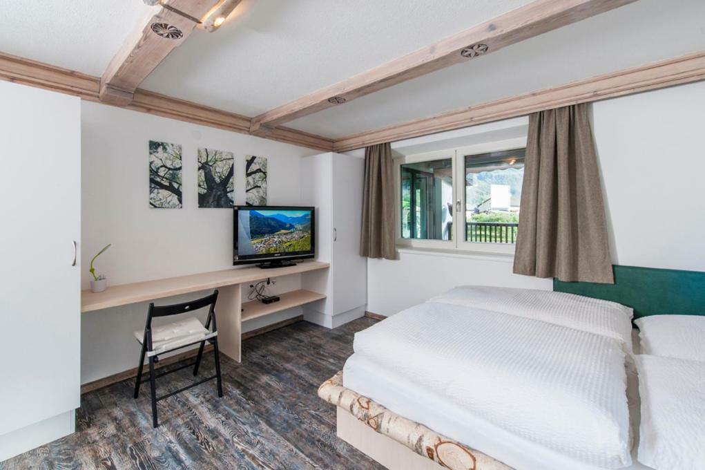プルツHaus Heissアパートメント エクステリア 写真